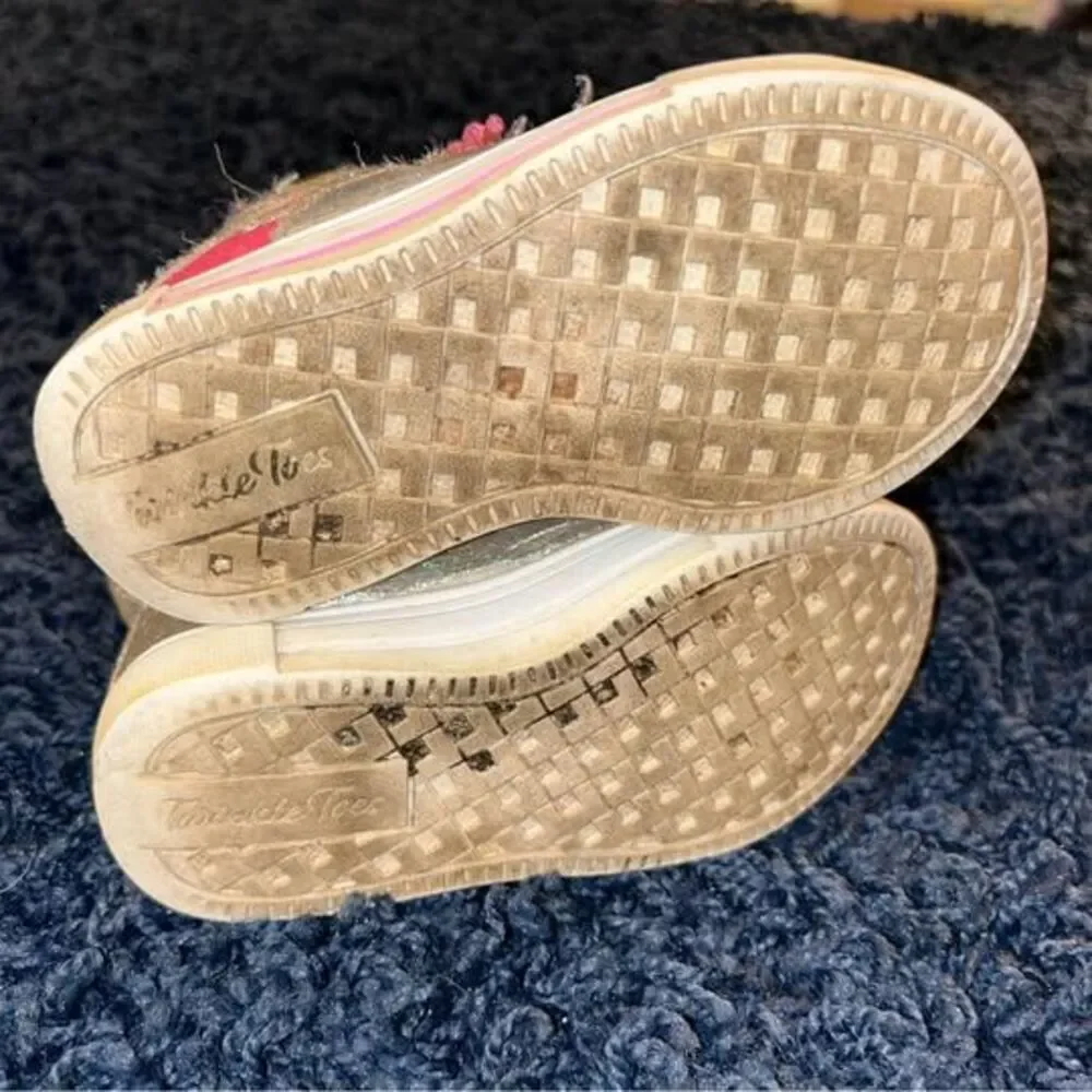 Skechers selling preowned
